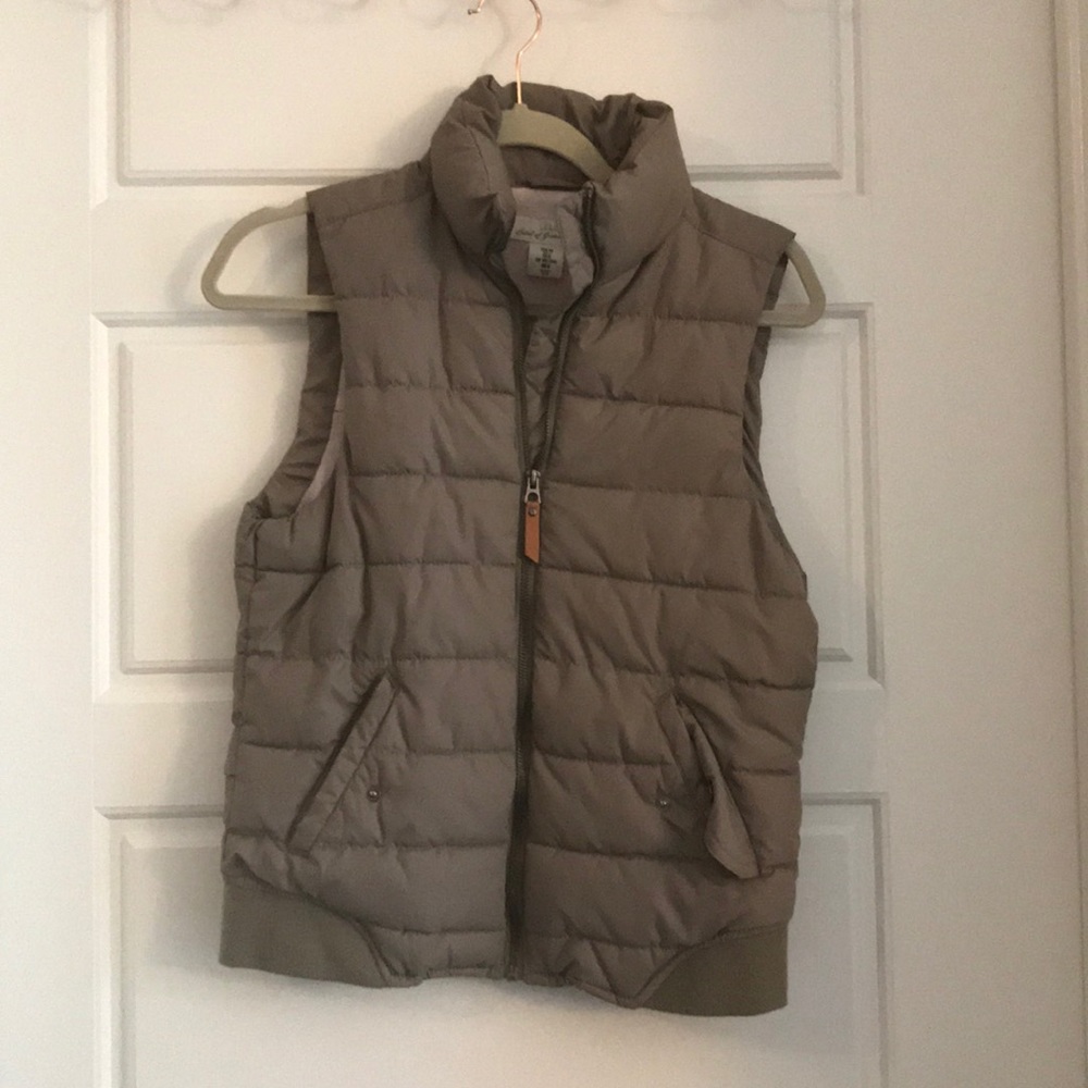 vest